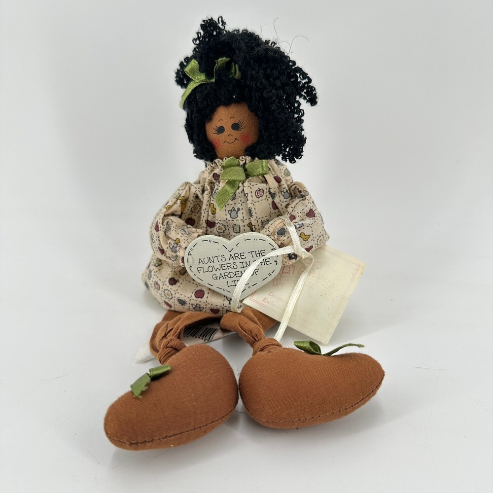 Enesco Teddi B's Creations Lil' Gabbers Aunt Shelf Sitter Doll 1997 355682